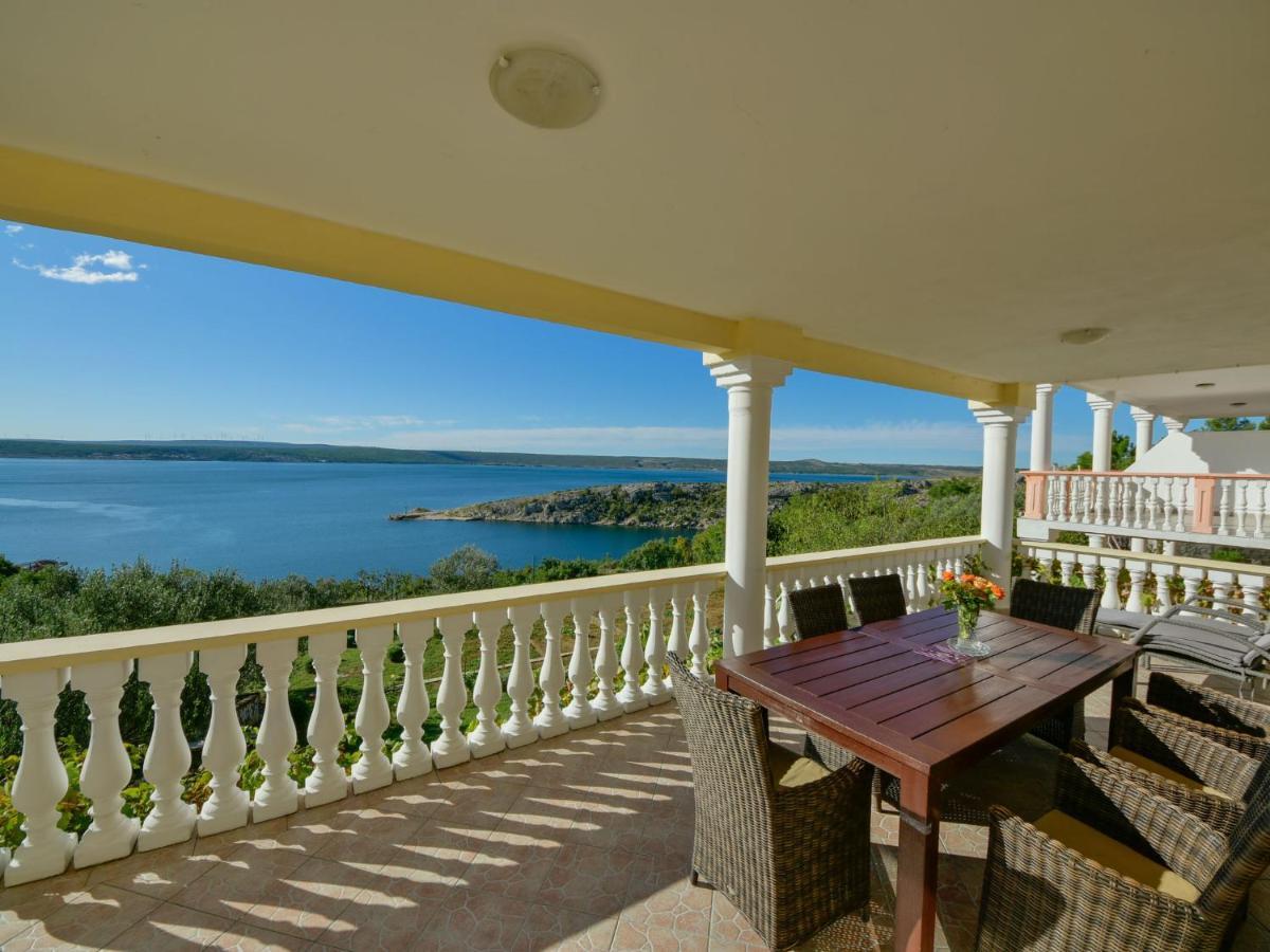 Holiday Home Ana By Interhome Maslenica Zewnętrze zdjęcie